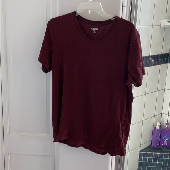 T-Shirt - Picture 1 of 3